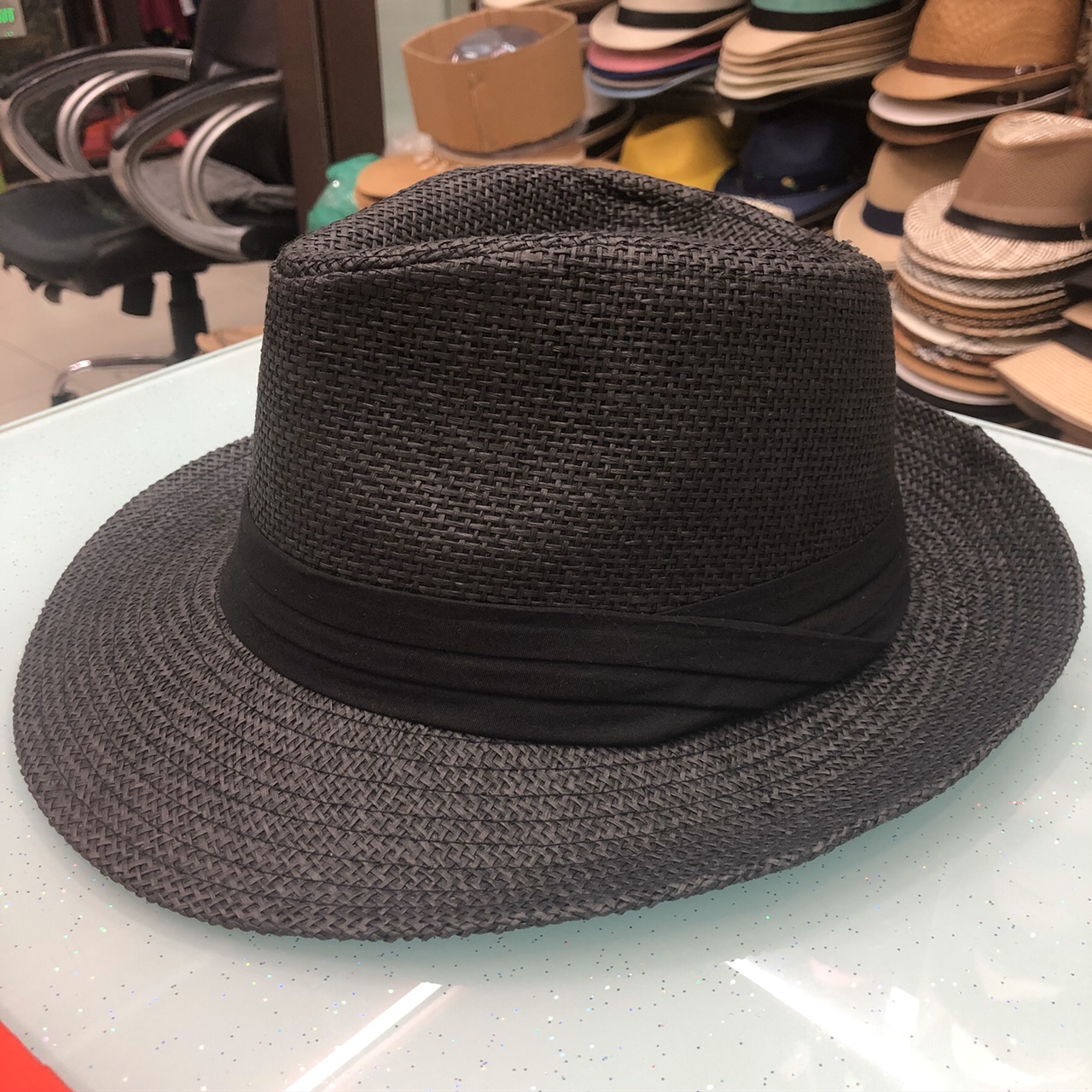 Top Hat 12