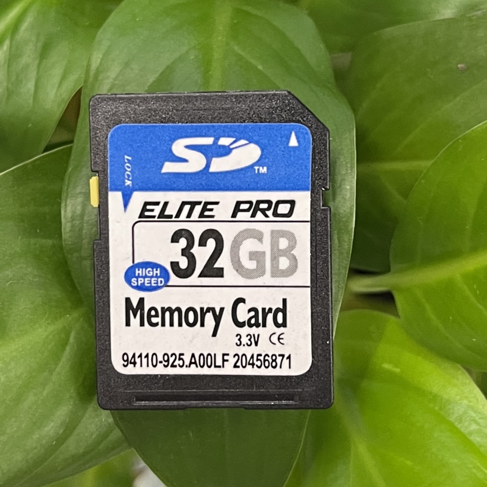 SD卡-32GB相机内存卡数码存储卡