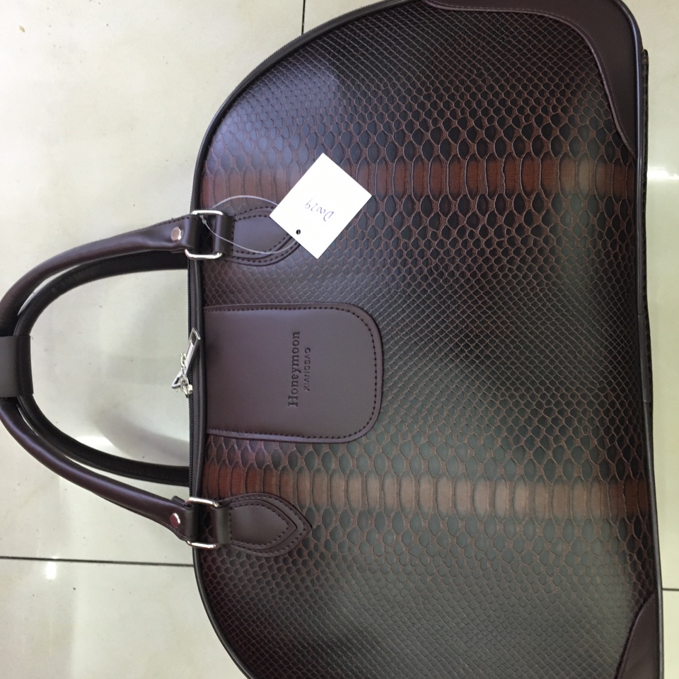 时尚高档旅行包