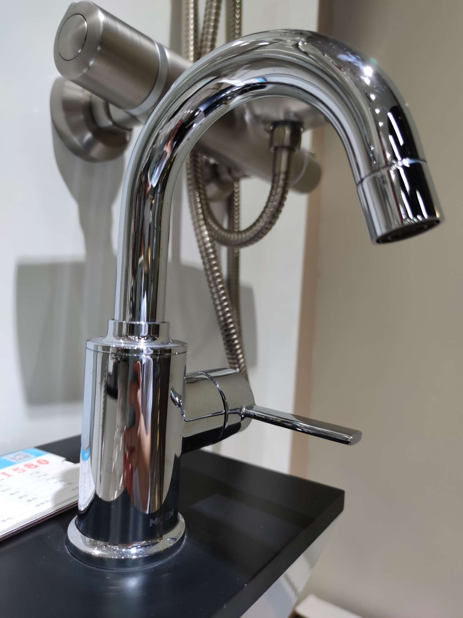 Moen hot and cold water faucet with copper body, high throw single handle, rotating sink, sink, kitchen basin, kitchen faucet 19121 Specification image