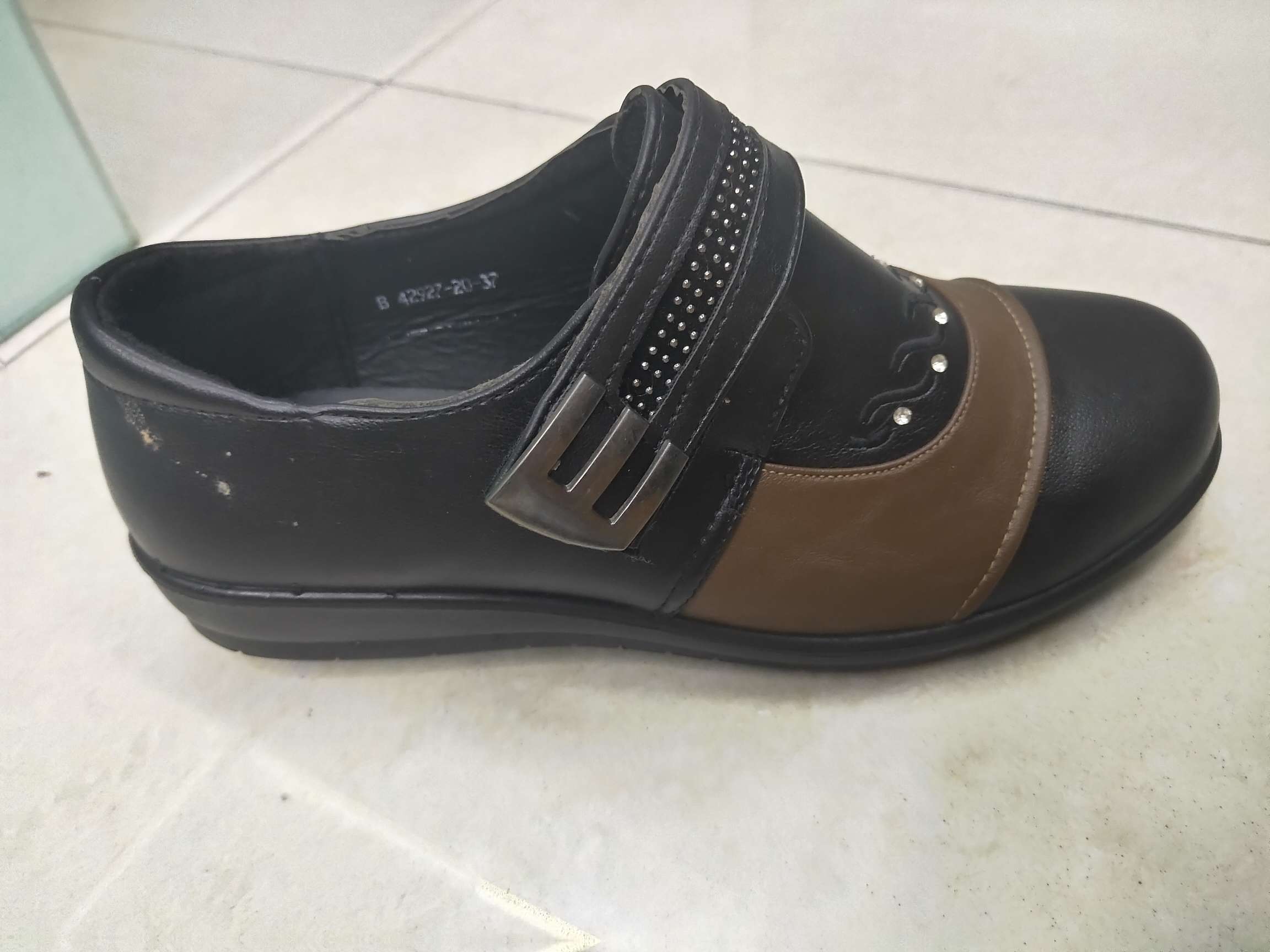女鞋19产品图