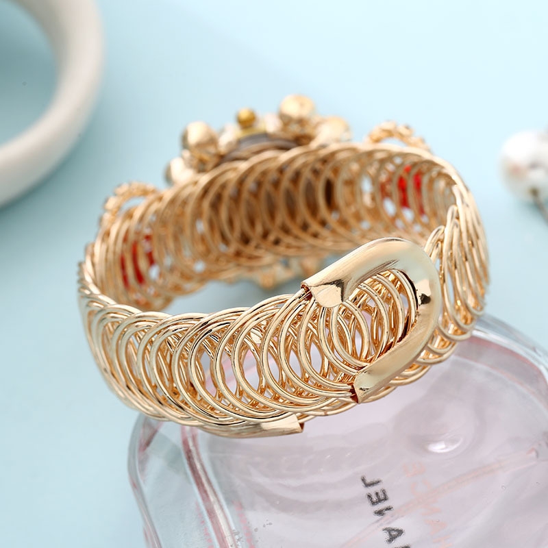 Hand-woven loop bracelet, watch, Douyin Internet celebrity Korean version elegant quartz watch, ins alloy bracelet for women detail image 2