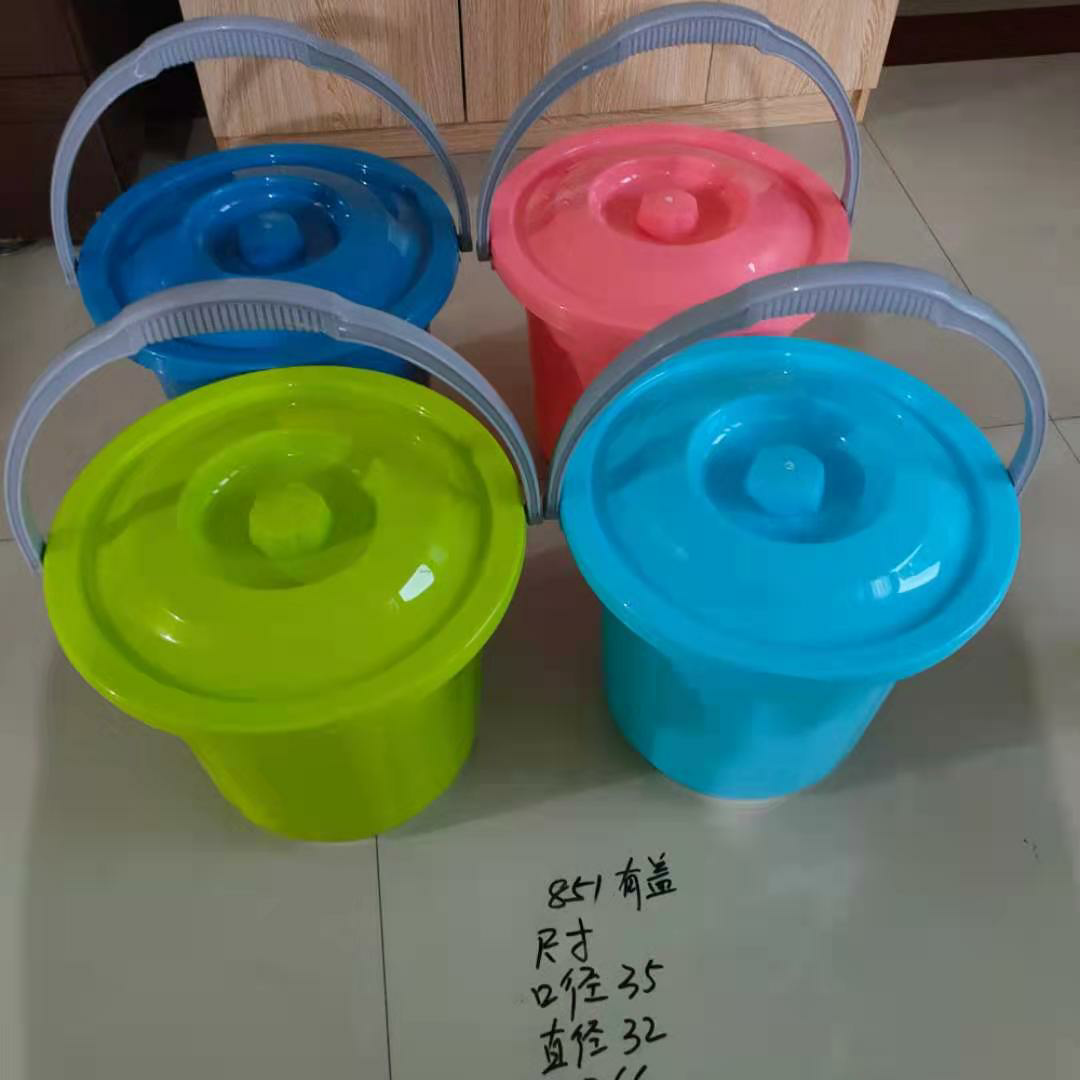 塑料水桶带盖