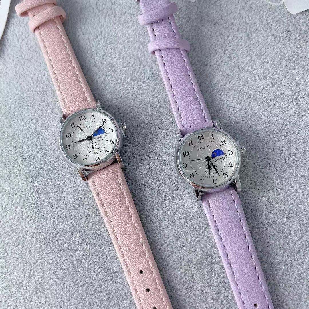 内外贸k0USHl学生数字防水石英手表，款式新颖搭配鲜艳腕表，是学生理想的选择，配戴小巧精致手表，十分个性创意多钟款式表详情图3