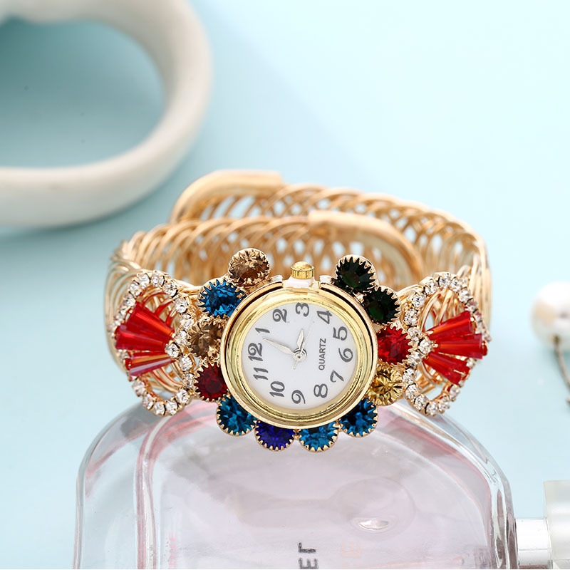 手工编织绕圈手镯手链手表抖音网红韩版气质石英表ins合金手镯女