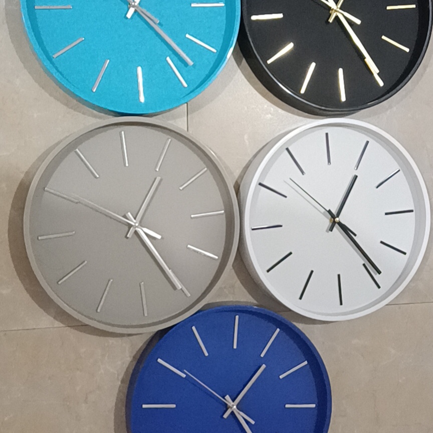 553-1 White wall clock