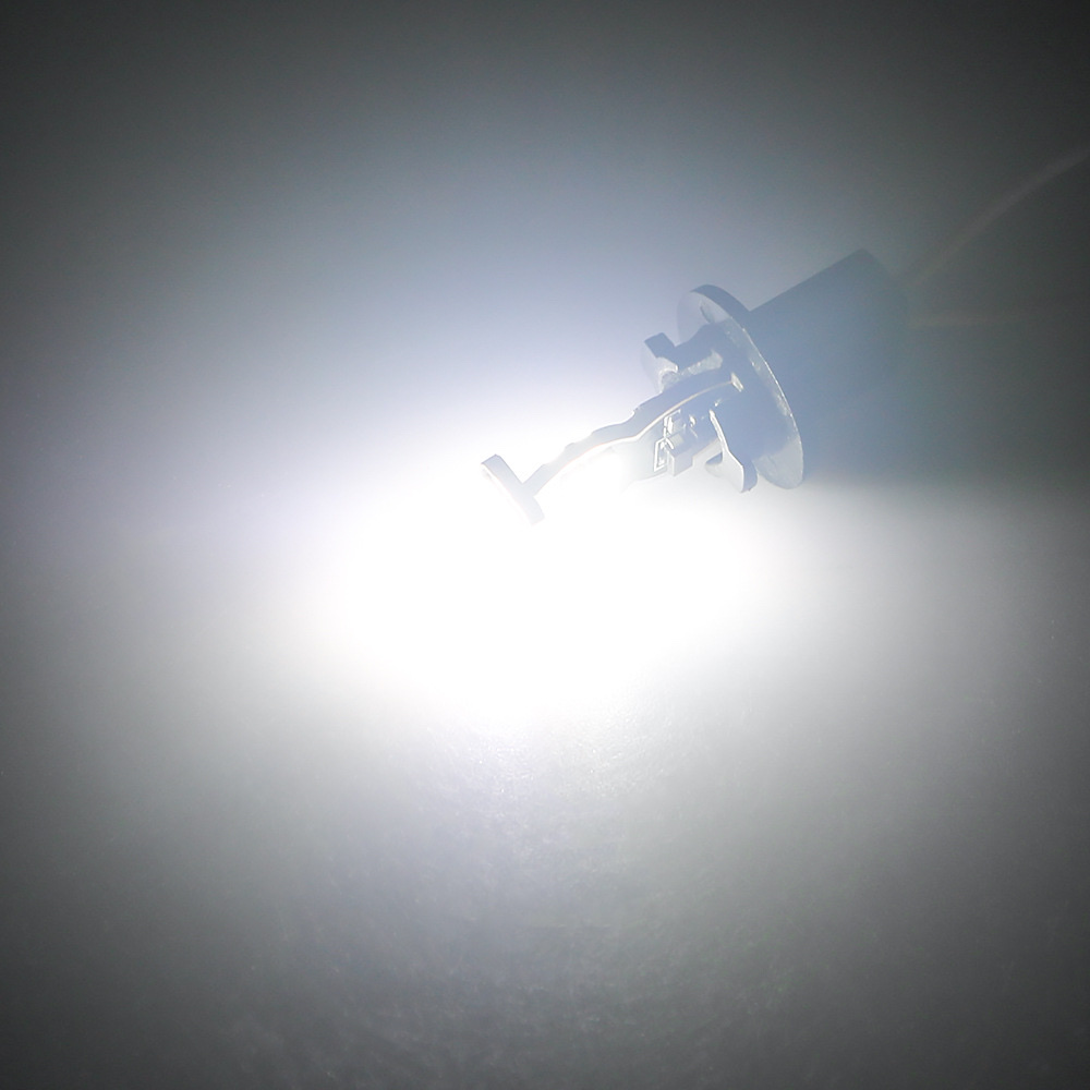 High-brightness automotive LED T15 reversing light 3030 15SMD brake light taillight 1156 turn signal light pic 3