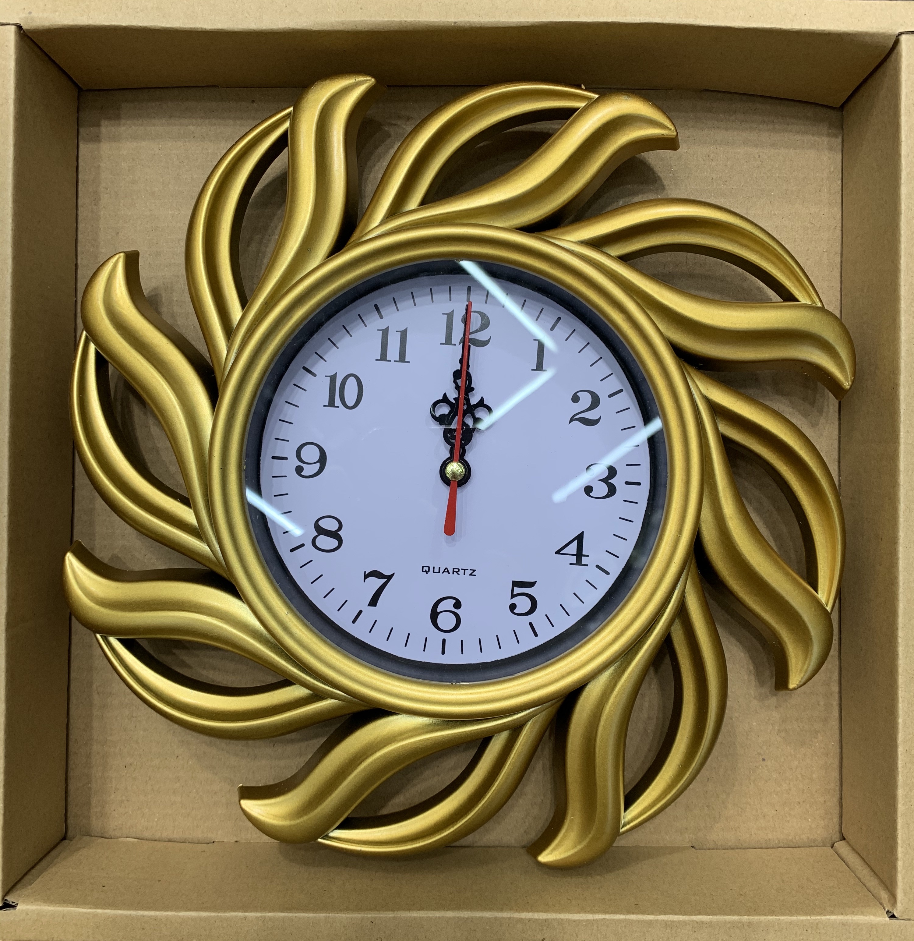 镂空挂钟详情图7