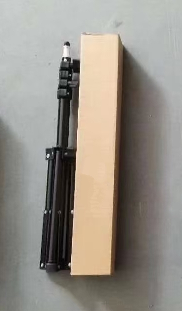 Tripod, telescopic supplementary light bracket, supplementary light triangular bracket, 1.1-meter bracket, mobile phone bracket details Picture