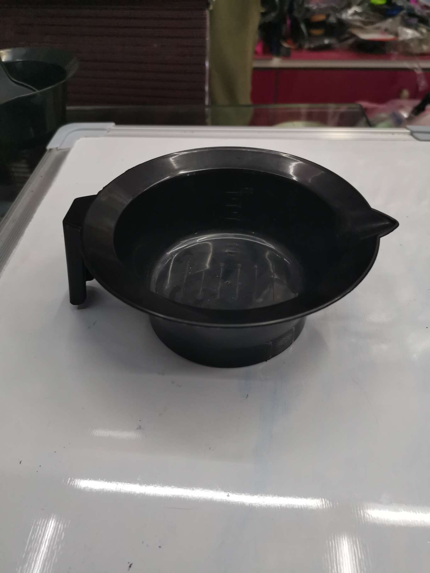 Hair Dye Bowl 20 details Picture