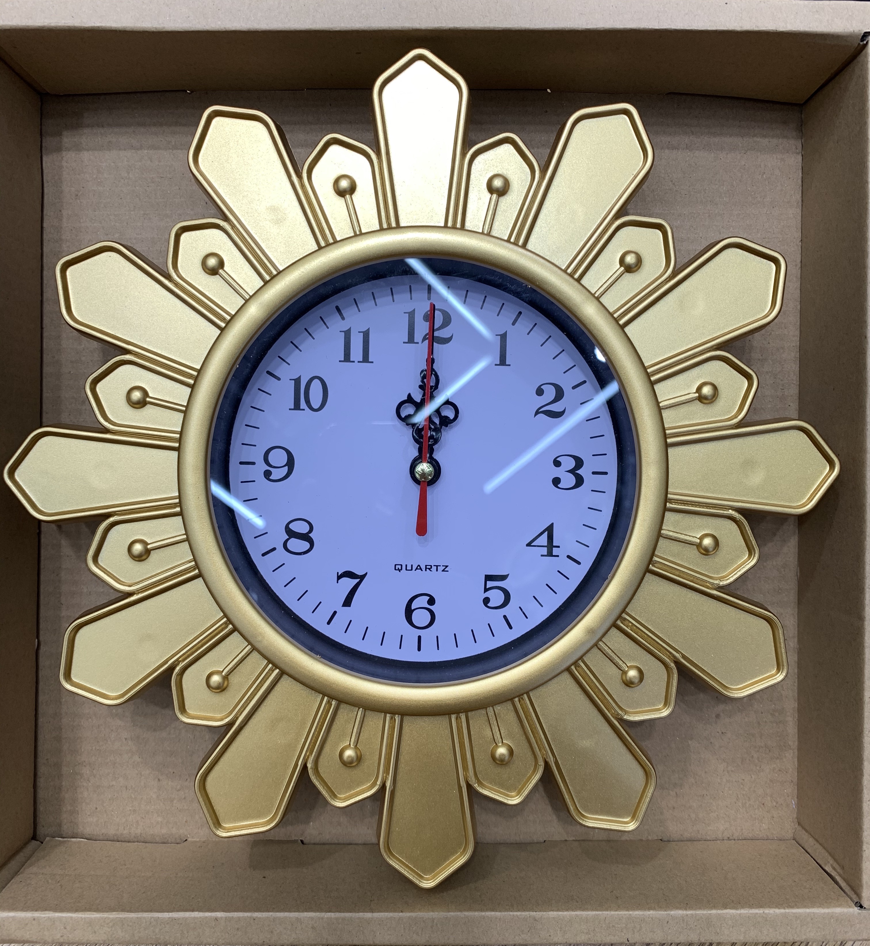 镂空挂钟详情图5