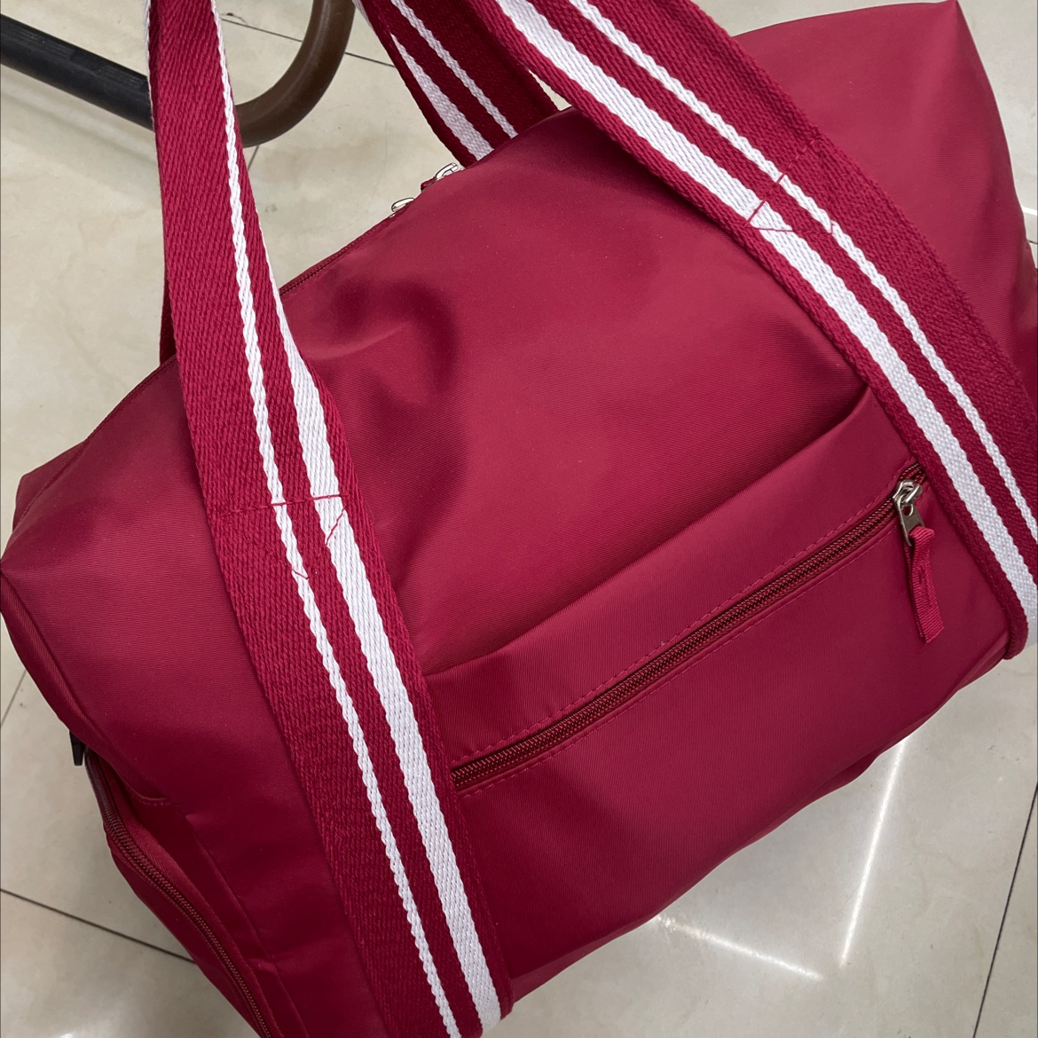 Travel bag and fitness bag details Picture