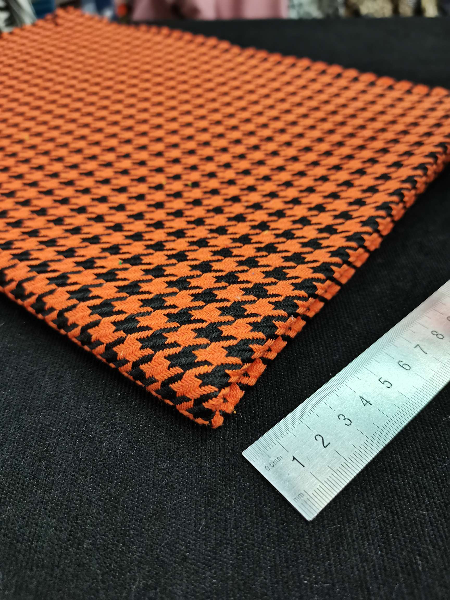 千鸟格 双色格子布 麻布 涤棉布当季新款爆款厂家直销批发零售有现货详情3