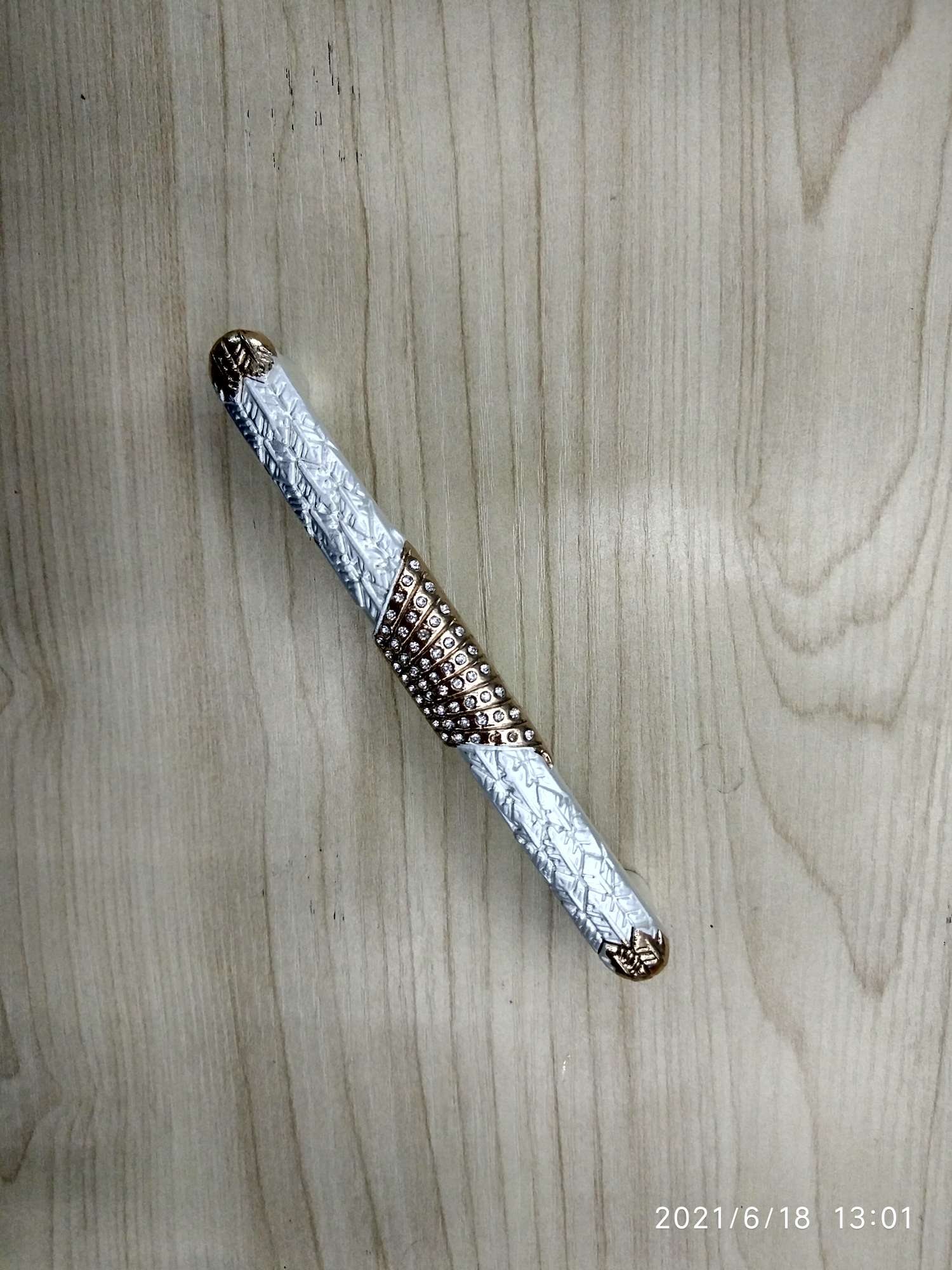 Modern retro European-style silver-white gold handle Specification image