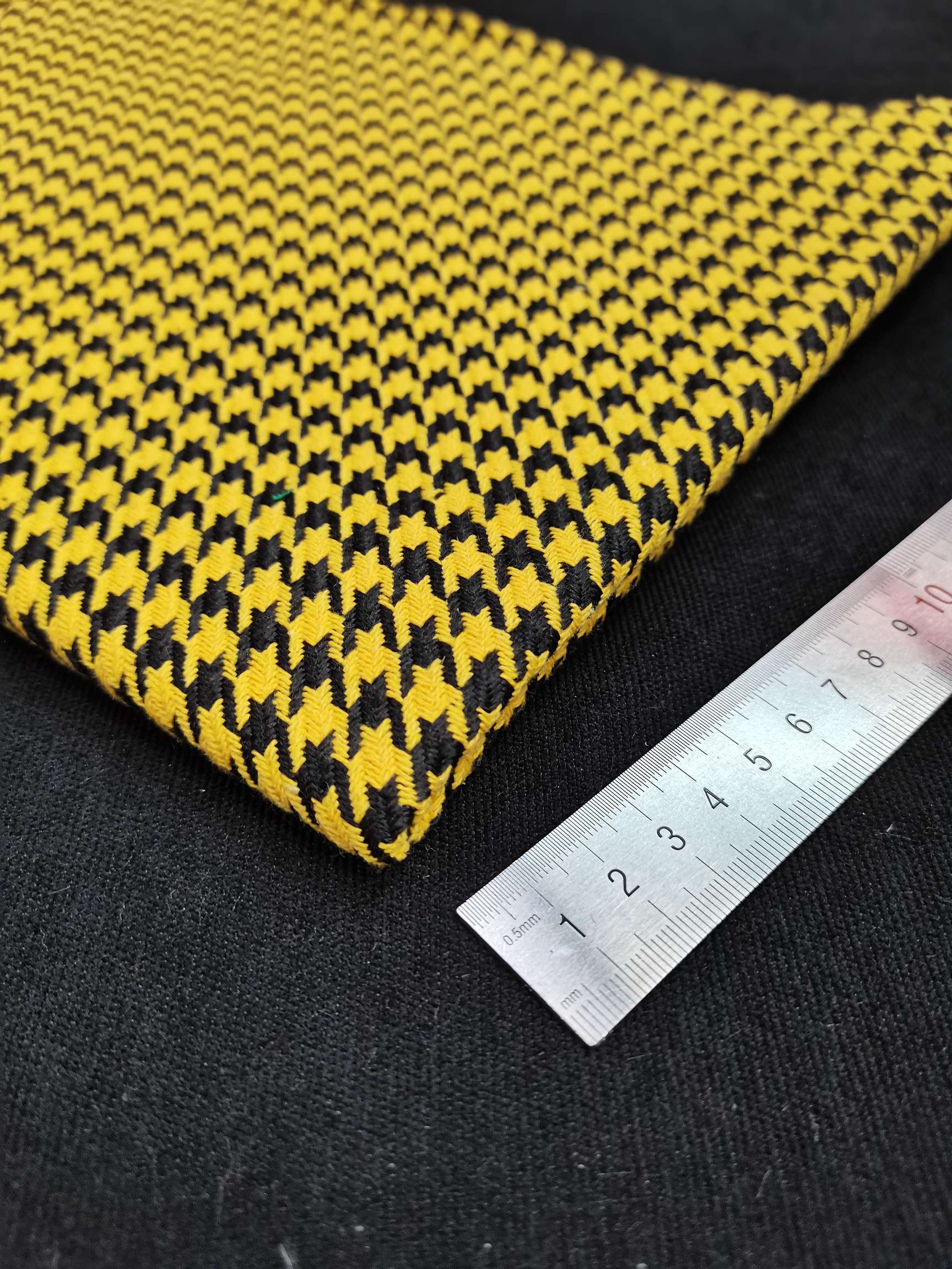 千鸟格 双色格子布 麻布 涤棉布当季新款爆款厂家直销批发零售有现货详情9