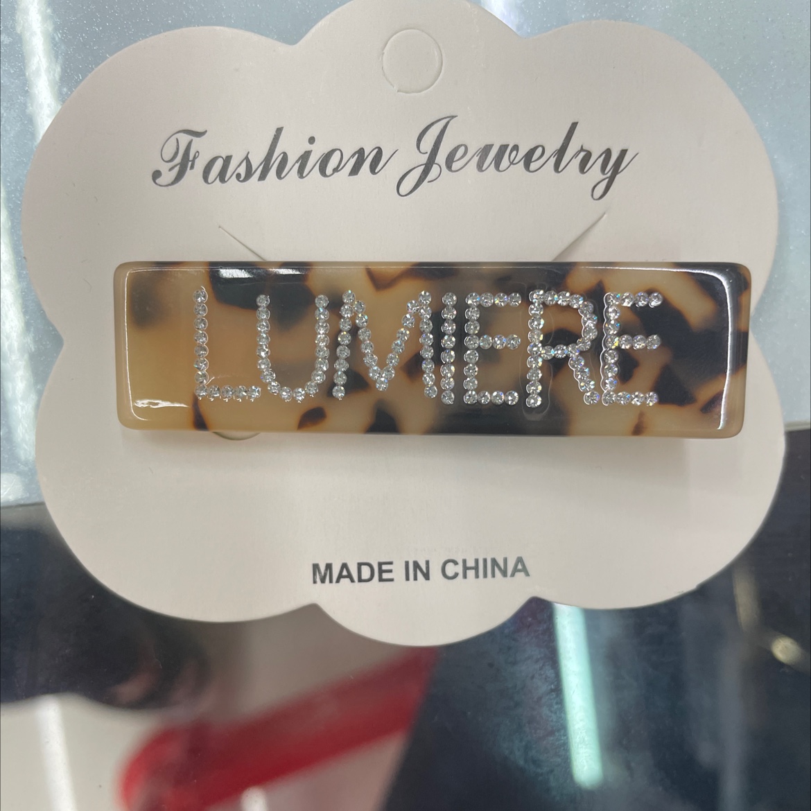 字母一字夹琥珀色