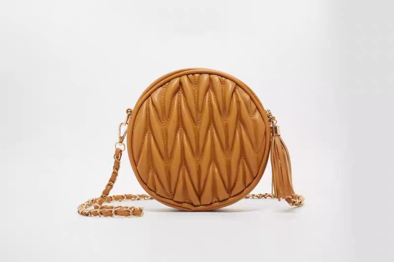 2021新款时尚休闲链条包绣线斜挎包 流苏单肩女包细节图