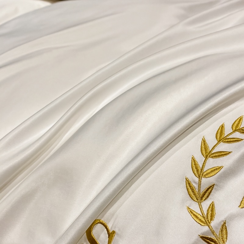 Washed silk embroidered four-piece set of bedding, bed sheet and quilt cover, four pieces of bedding, bed sheet and quilt cover detail image 7