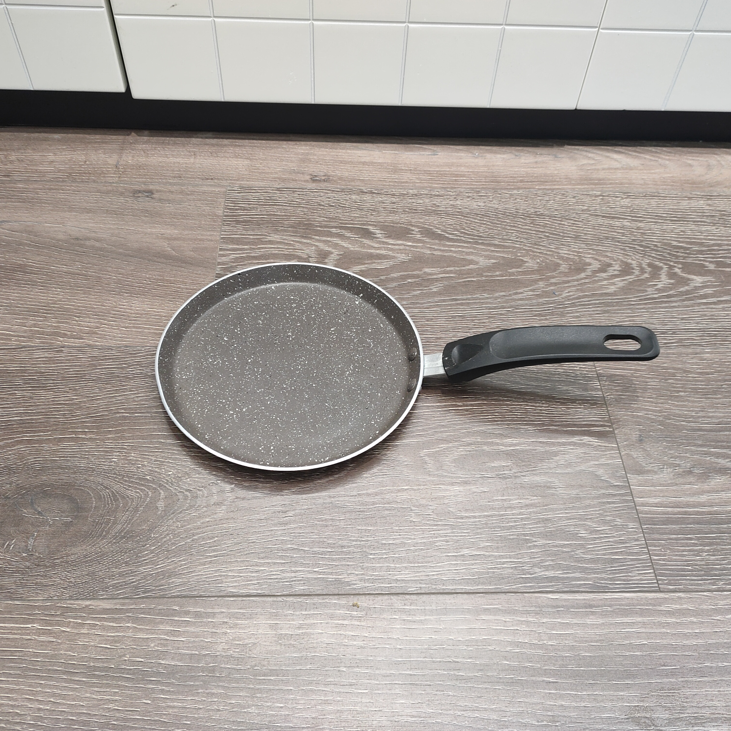 跨境平底不粘锅20披萨盘大理石电磁炉双用家用