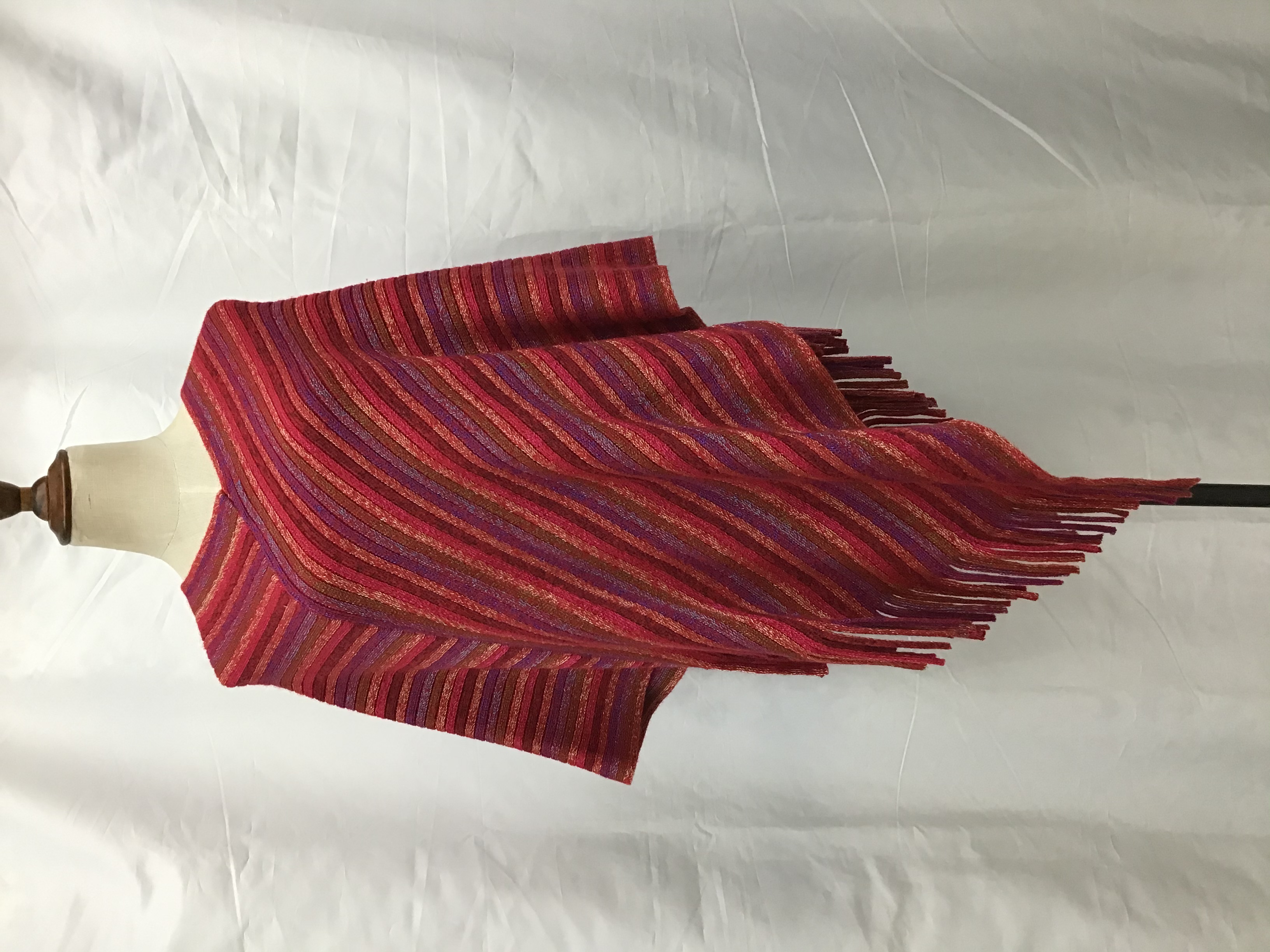 Manufacturers Direct Sales Autumn And Winter Europe And The United States Fashion Trend New Color Silk Tassel Shawls Specification drawing