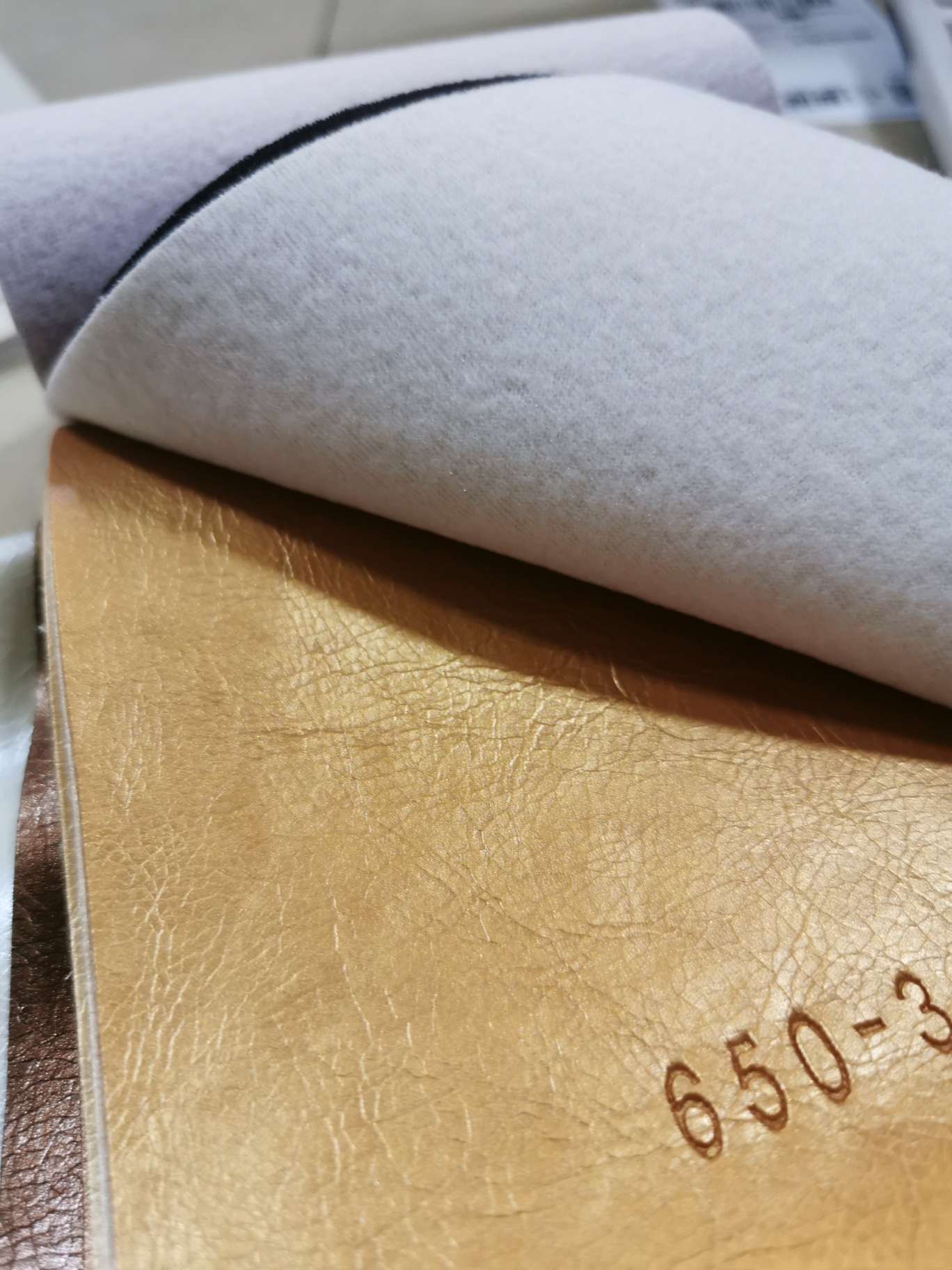 Gree large and small piece factory direct sales leather Application Scenario