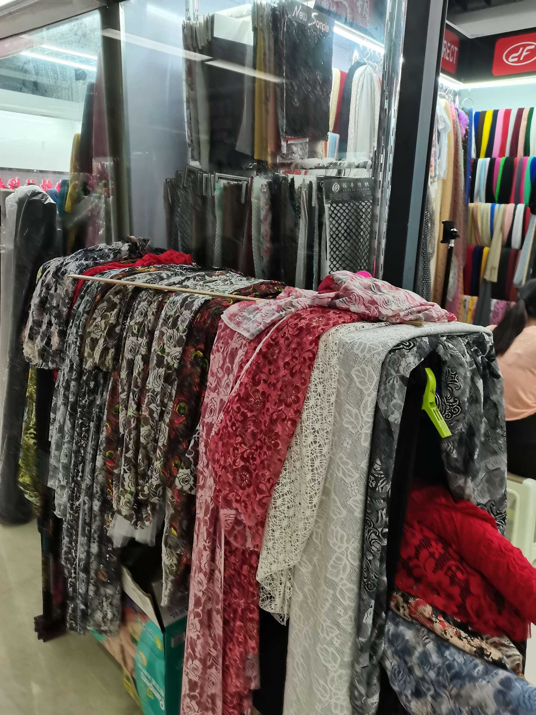 Yiwu Defeng Textile describe pic - 7