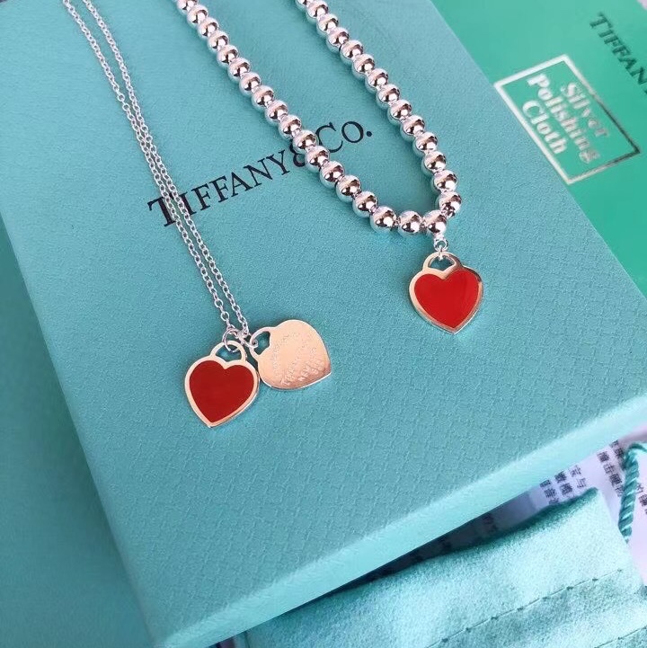 Love couple stainless steel brand necklace boom Tiktok live.