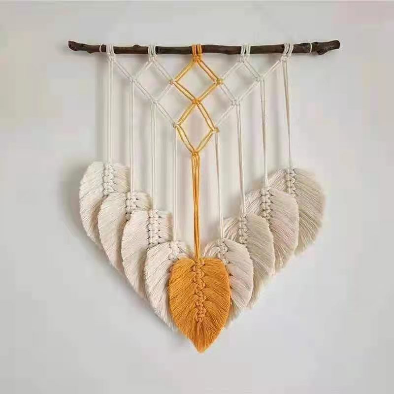 Leaf-shaped tassel tapestry details Picture