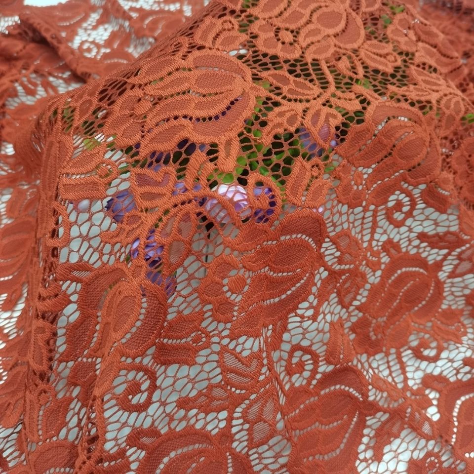 Lace 13 orange details Picture