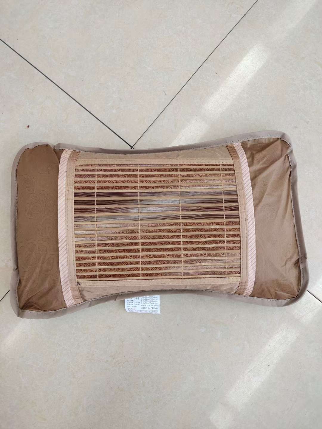 Bamboo Pillow Summer Pillow In Student Dormitory Family Summer Pillow Application Scenario