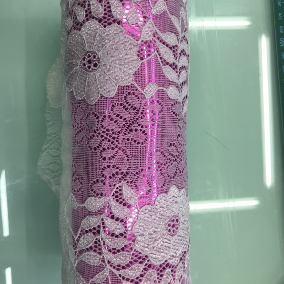 Lace 76