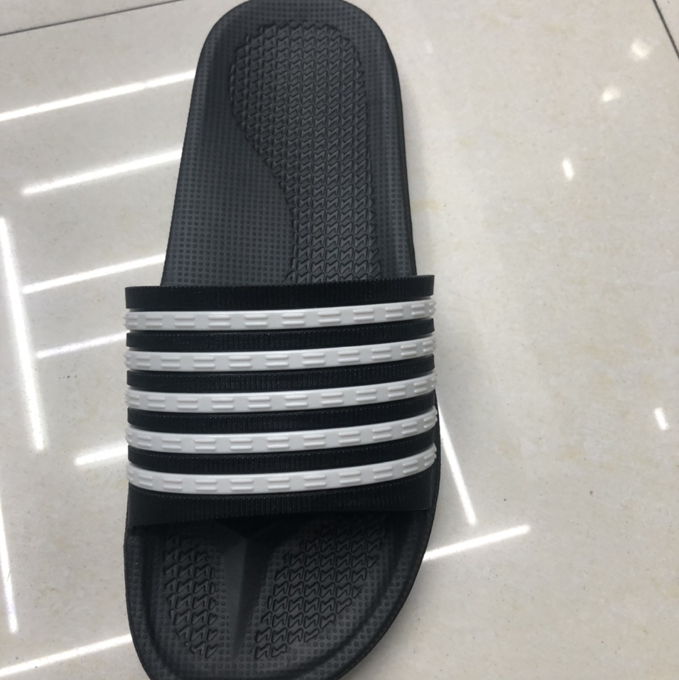 夏天拖鞋