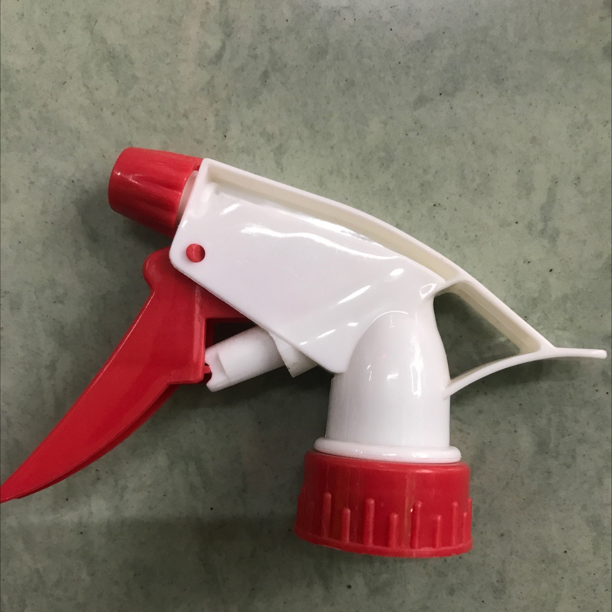 A枪喷雾喷头手扣式喷雾喷头消毒浇花28/400白底实物图