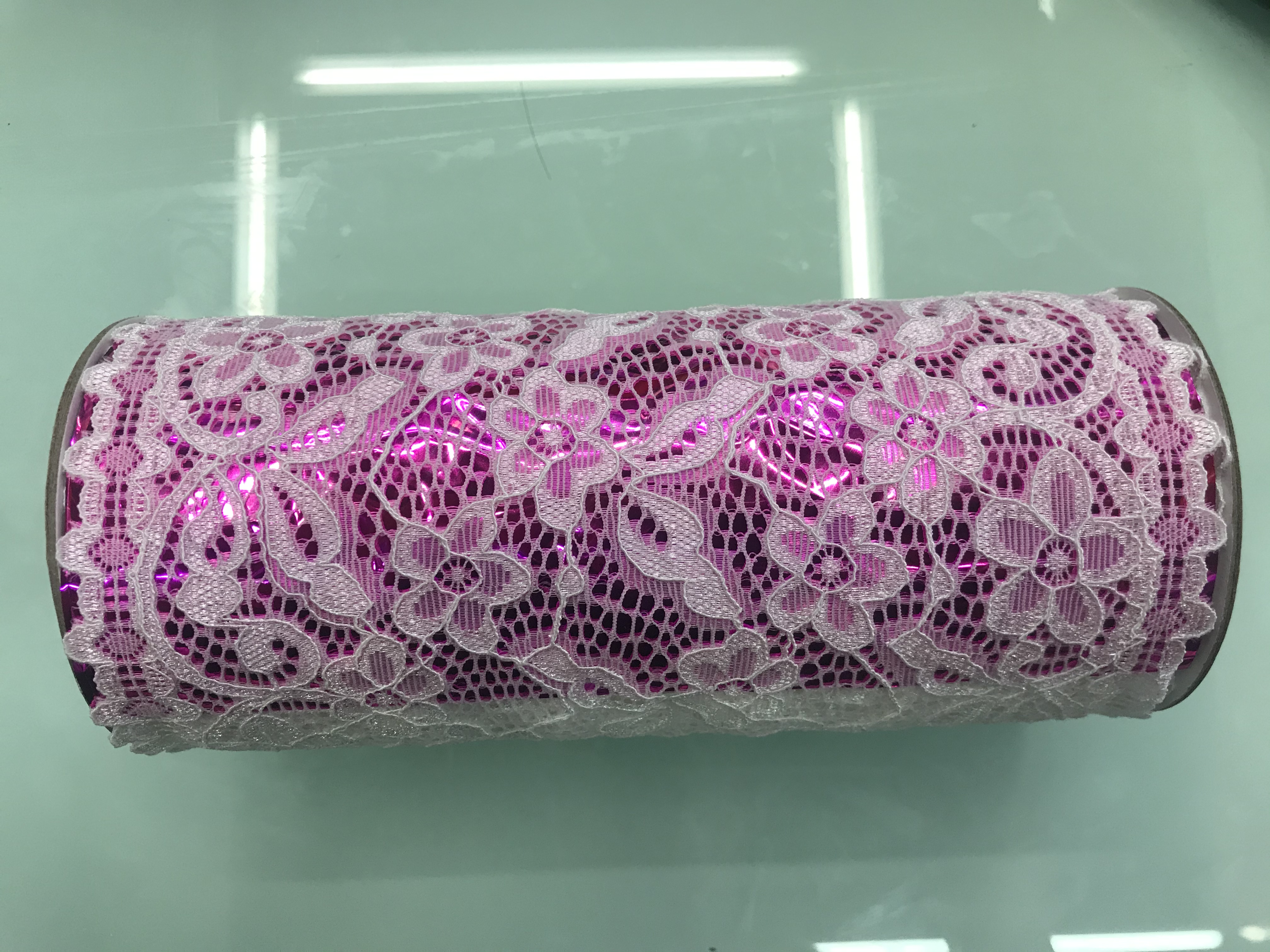 Lace 75 details Picture