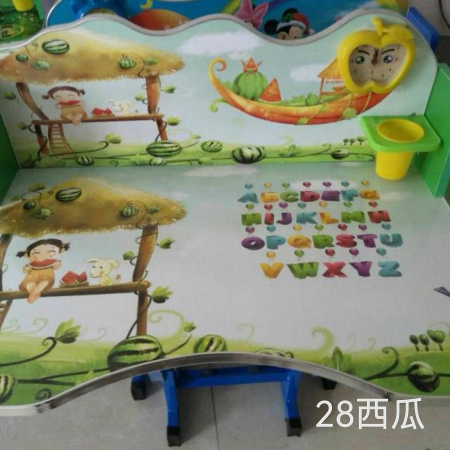 可升降西瓜学习桌