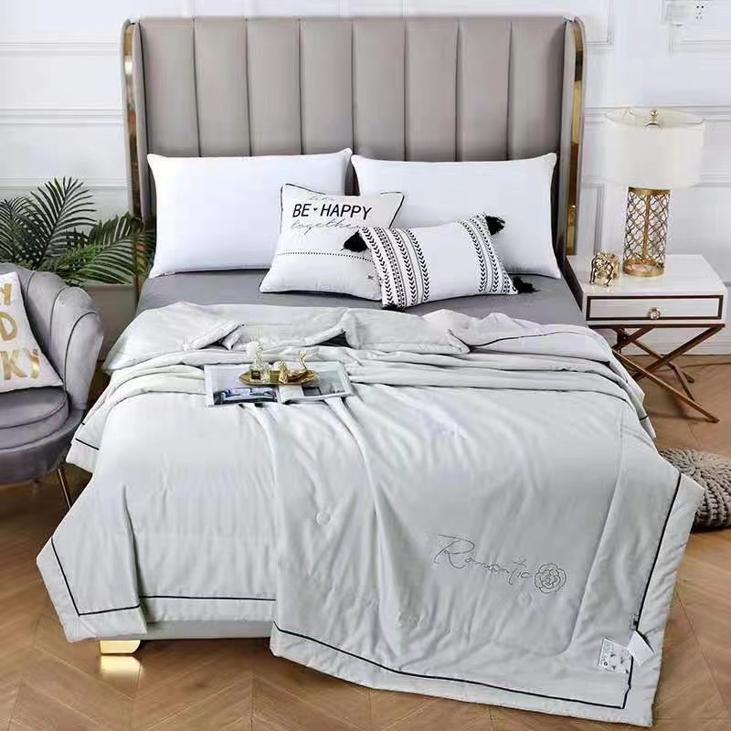 Summer cool quilt fashion new products 💘 all-cotton 60S jacquard summer quilt bedding home textile quilt cover Application Scenario