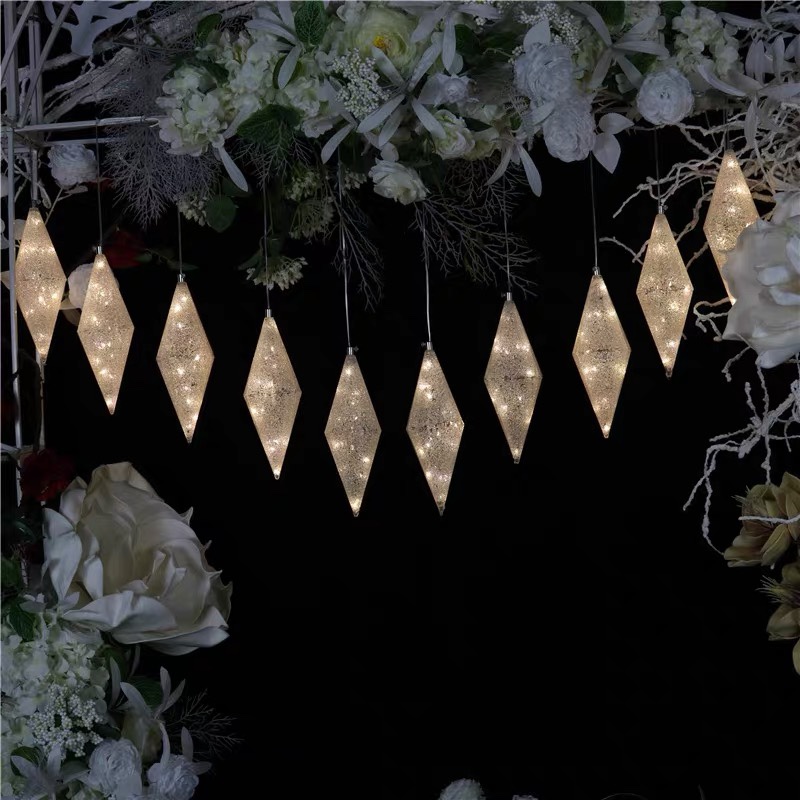 Wedding props wedding background diamond lights suspended ceiling string lights hotel wedding hall shopping mall beauty Chen decorative window decoration