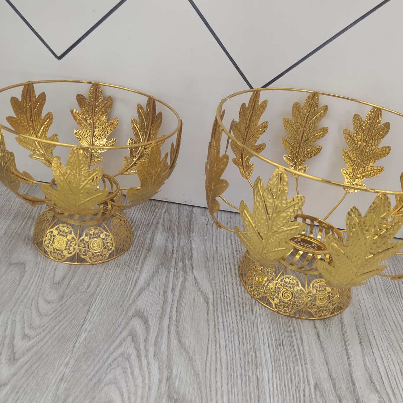 Yuxuan Iron Art Middle Eastern Style Home Decoration Ornaments, metal handicrafts, zebra leaf, iron glass fruit rack, 35