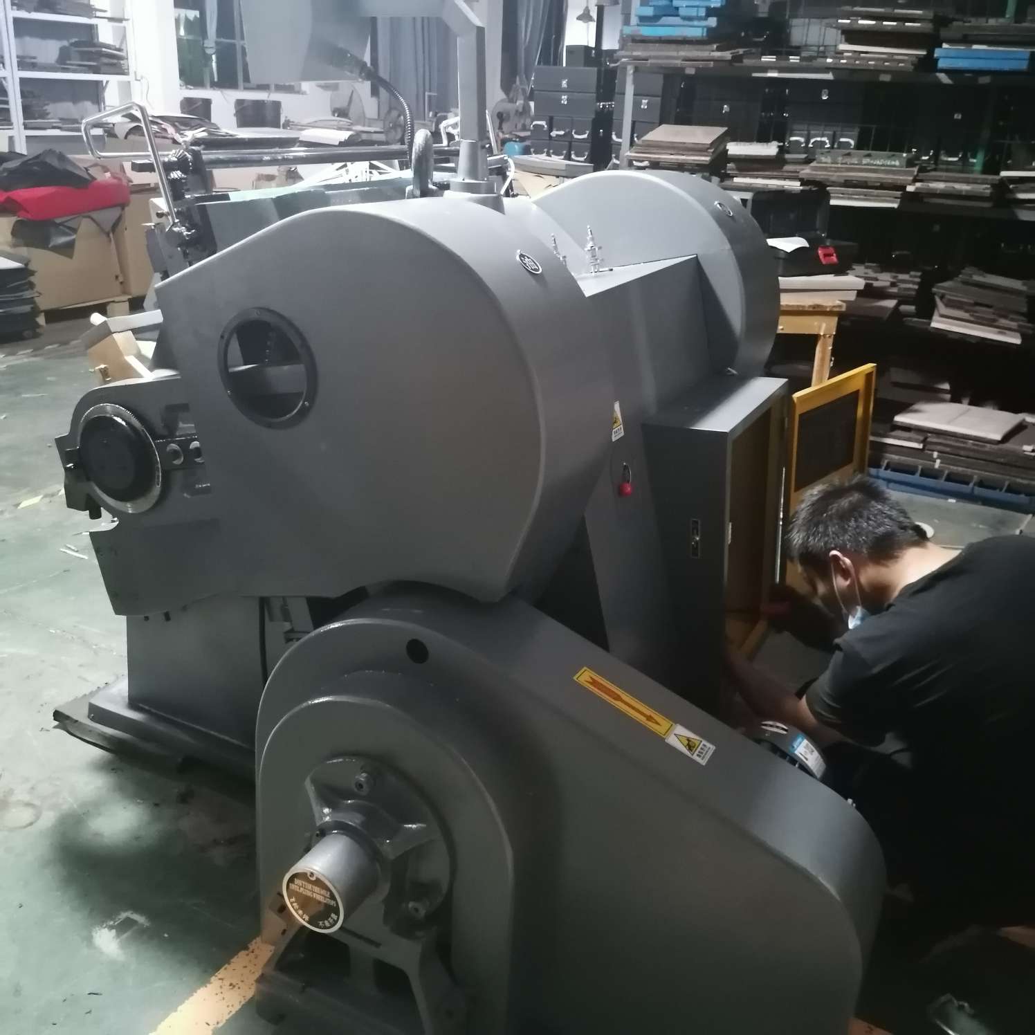 Deposit for 750 type flatbed creasing die-cutting machine detail image 7