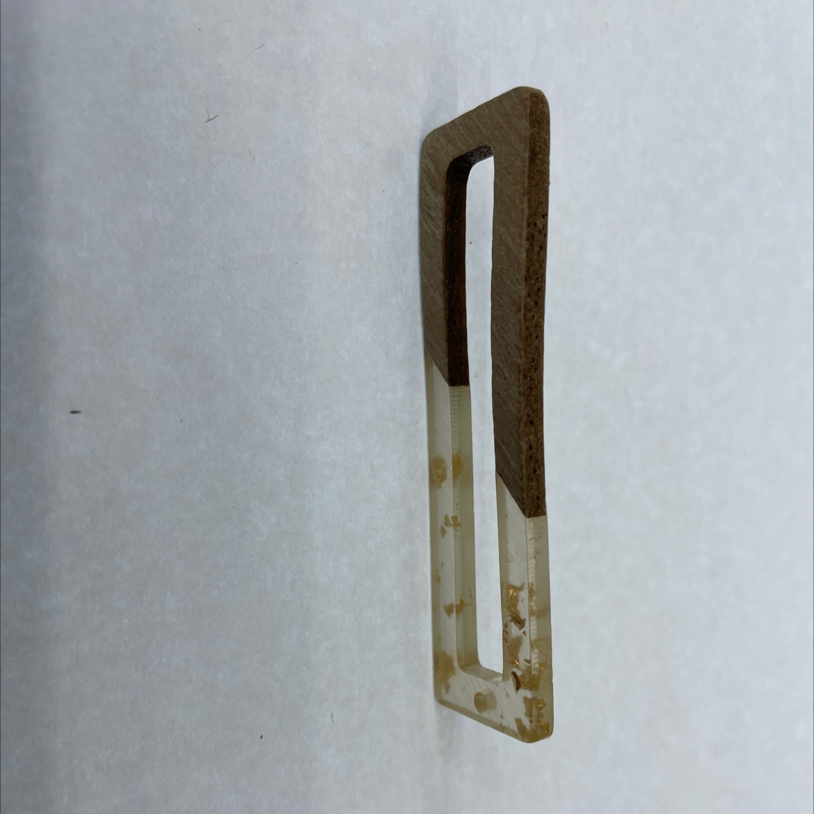 Resin rectangular hollowed-out jewelry accessories, necklace pendants, exaggerated pendants, decorative accessories Specification image