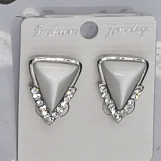 新款时尚新型耳环