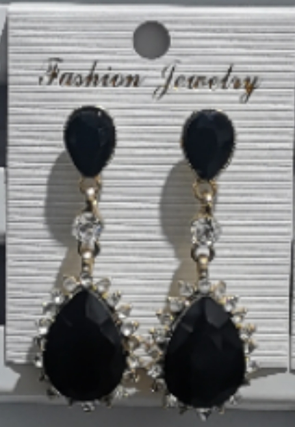 新款时尚潮流百搭女款耳环耳饰饰品产品图