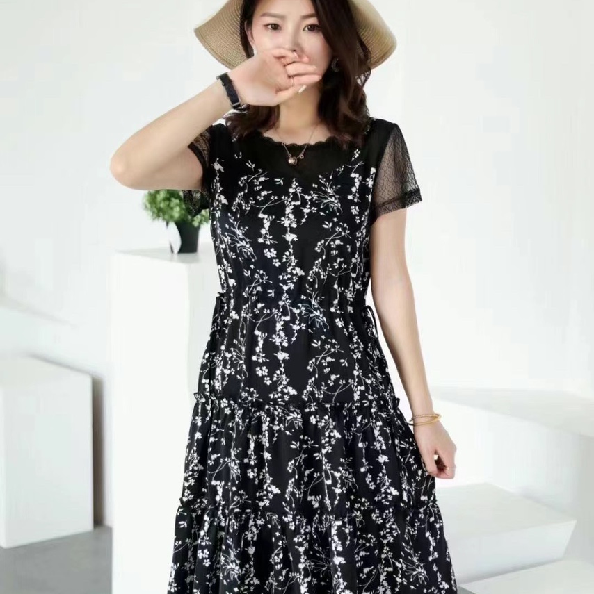 Dress 42 with black and white flowers