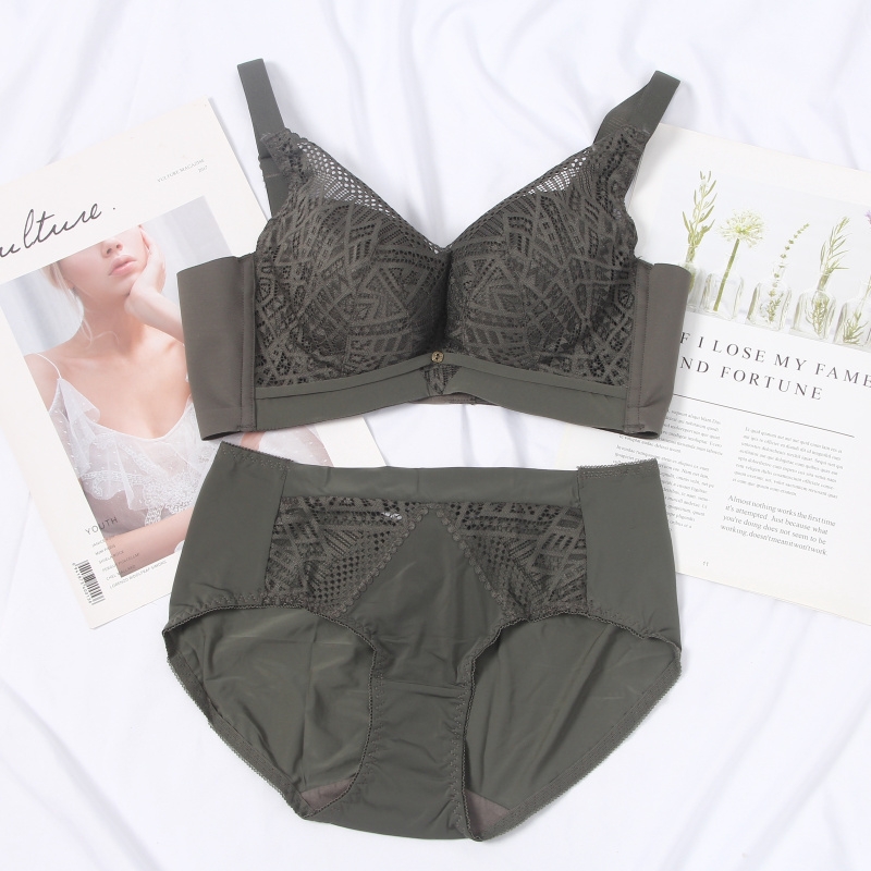 专柜款高端文胸云感棉中厚杯软圈三排扣蕾丝收副乳聚拢内衣文胸罩白底实物图