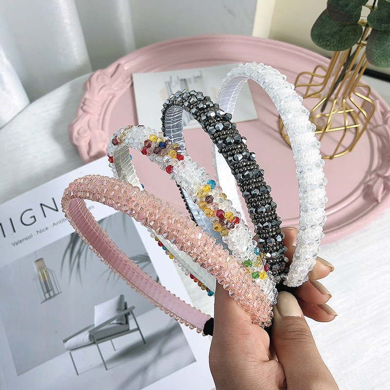 FLY41 Korean version water diamond headband, wide-edge adult anti-slip crystal headband, popular facial cleansing headband, versatile style, the same as Jennie's Application Scenario
