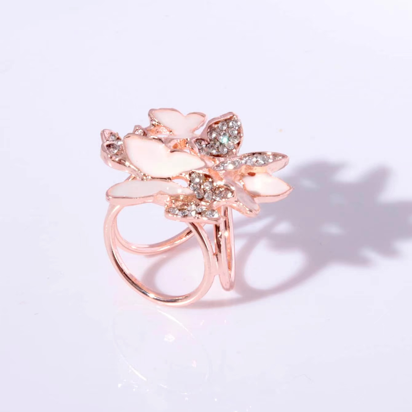 Brooch 10