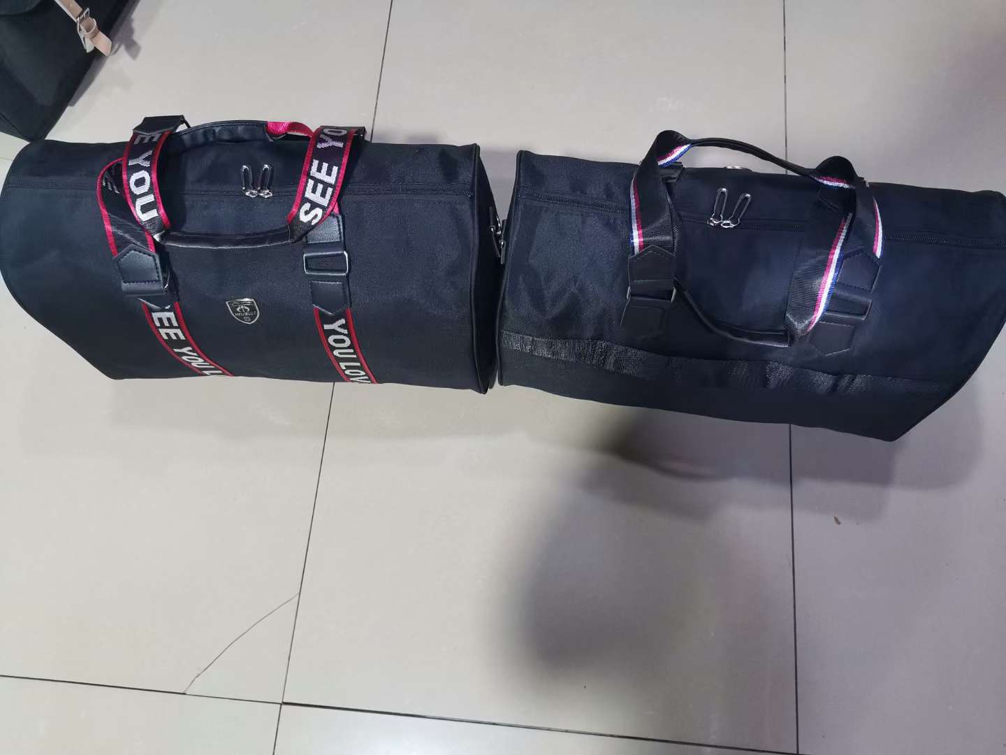 新款健身旅行包男女旅行大容量短途单肩斜挎手提旅行包详情图4