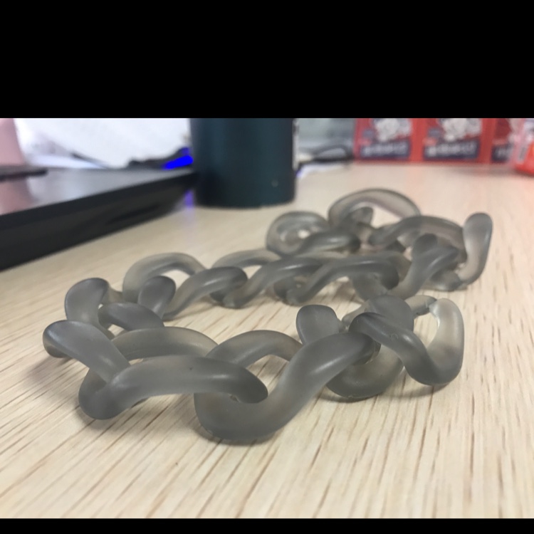Water Color Translucent Chain One Frosted Texture Advanced Explosive Hot Selling Glasses Chain Application Scenario