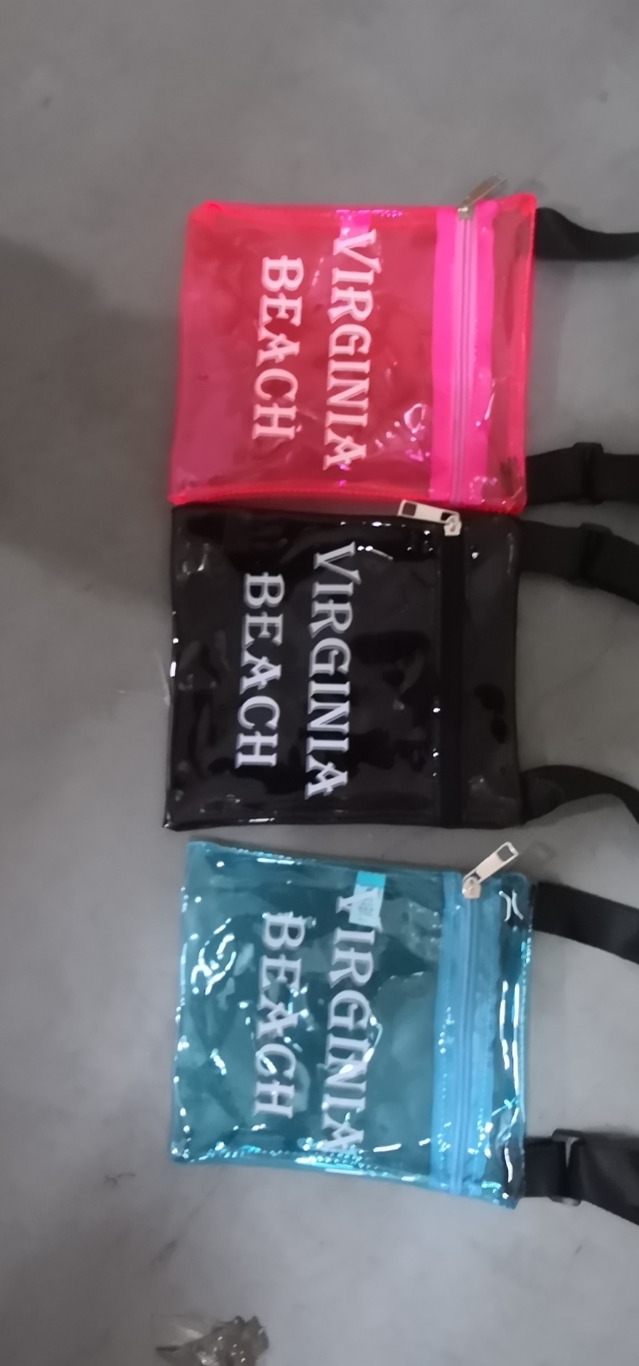 Small shoulder bag made of PVC Application Scenario