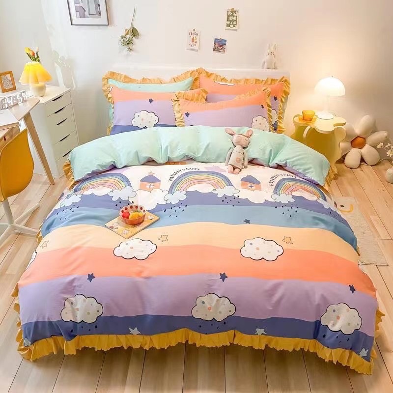 Four pieces of all-cotton country-style bedding, bed sheets and duvet covers